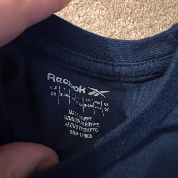 5/$25 Reebok set - Picture 3 of 3